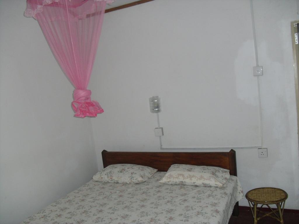 Bandula Home Stay Sigiriya Ngoại thất bức ảnh